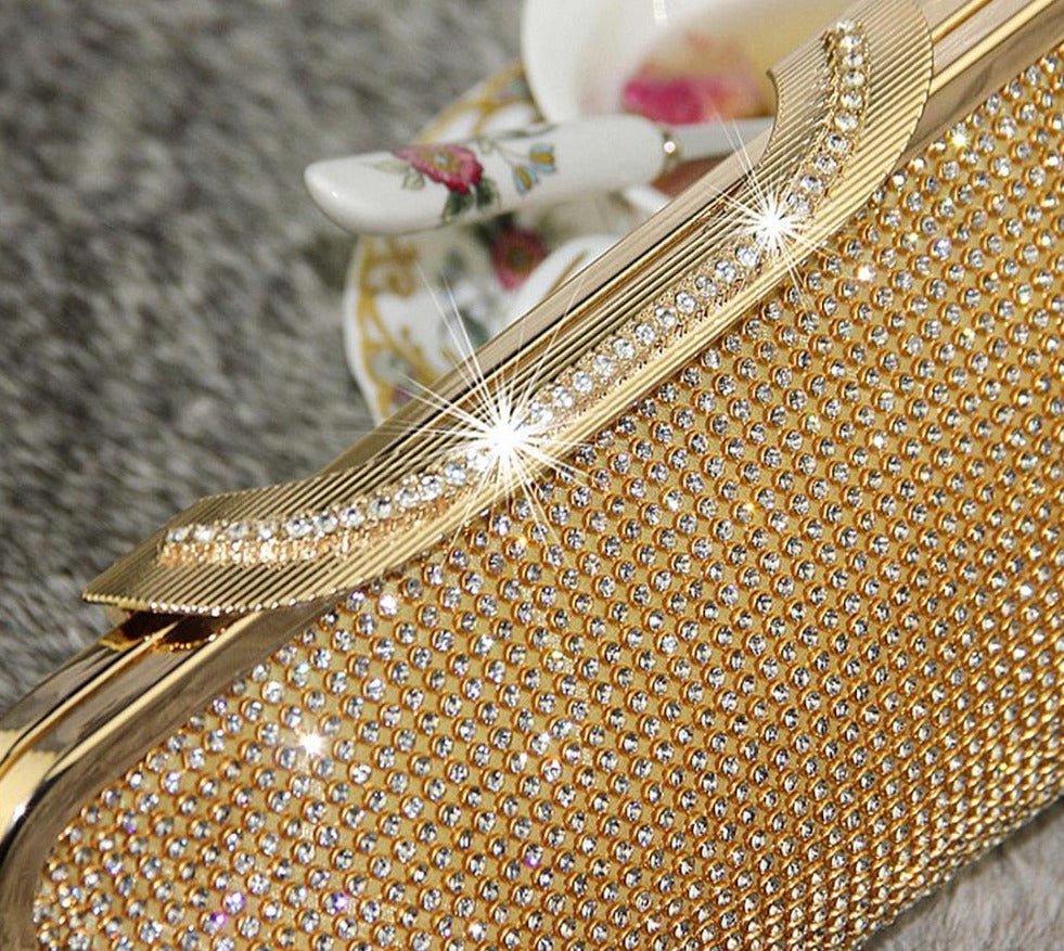 Diamond Clutch To Celebrate Life - Lively & Luxury