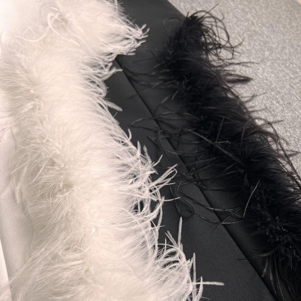 Sexy Feathers Body-con Strapless Dresses - Lively & Luxury